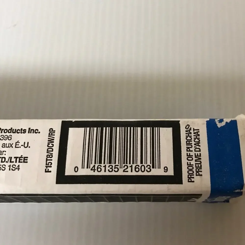 NWT Sylvania Designer Cool White Fluorescent Light Bulb 15 watts